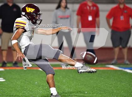 Thumbnail 3 in Glendora vs. West Covina photogallery.