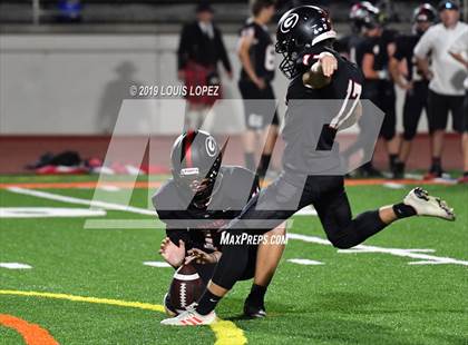 Thumbnail 2 in Glendora vs. West Covina photogallery.