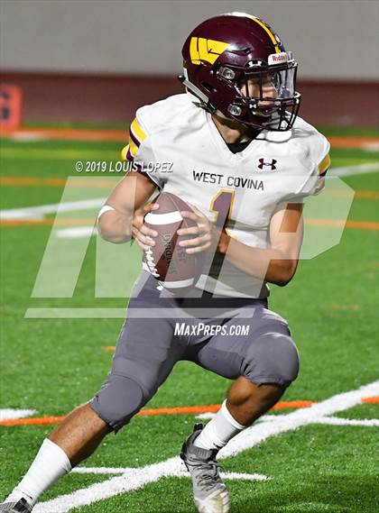 Thumbnail 2 in Glendora vs. West Covina photogallery.