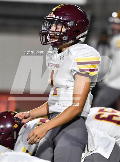 Thumbnail 3 in Glendora vs. West Covina photogallery.