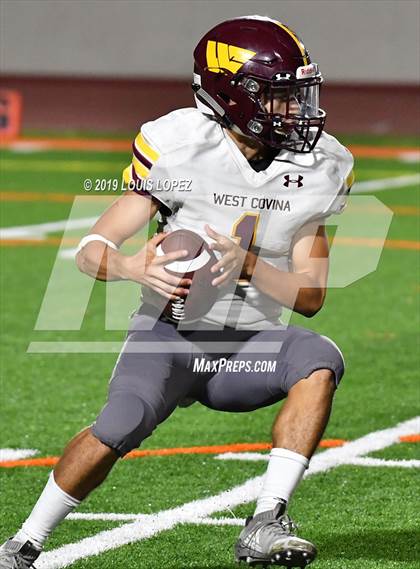 Thumbnail 3 in Glendora vs. West Covina photogallery.