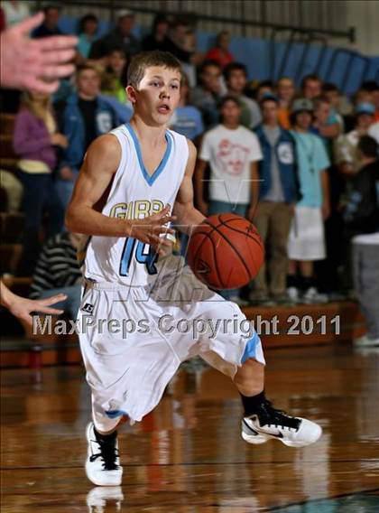 Thumbnail 3 in Gibbs vs South Doyle (Kroger Thanksgiving Classic) photogallery.