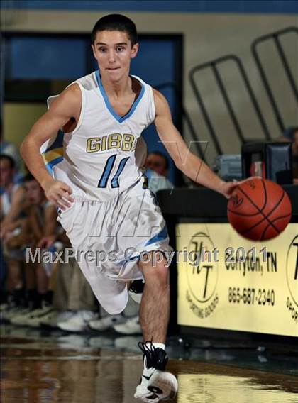 Thumbnail 1 in Gibbs vs South Doyle (Kroger Thanksgiving Classic) photogallery.