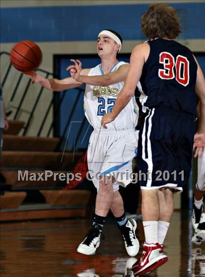 Thumbnail 2 in Gibbs vs South Doyle (Kroger Thanksgiving Classic) photogallery.