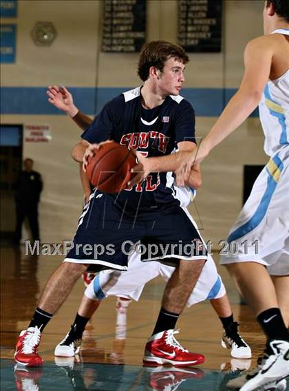 Thumbnail 3 in Gibbs vs South Doyle (Kroger Thanksgiving Classic) photogallery.