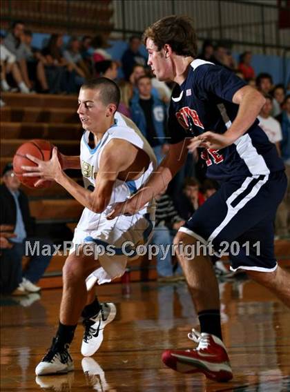 Thumbnail 1 in Gibbs vs South Doyle (Kroger Thanksgiving Classic) photogallery.