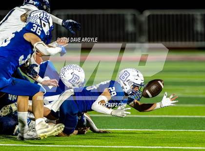 Thumbnail 2 in Duchesne vs. Beaver (UHSAA 1A Semifinal) photogallery.