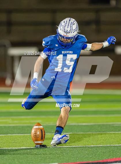 Thumbnail 2 in Duchesne vs. Beaver (UHSAA 1A Semifinal) photogallery.