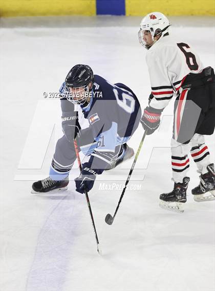 Thumbnail 3 in Denver East vs Ralston Valley (CHSAA 5A Semifinal Game) photogallery.