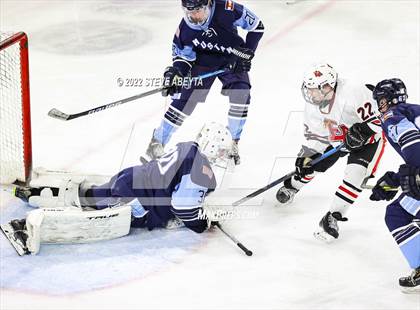 Thumbnail 2 in Denver East vs Ralston Valley (CHSAA 5A Semifinal Game) photogallery.