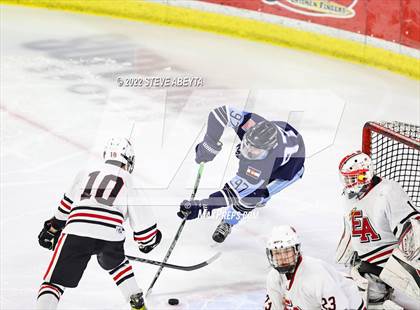 Thumbnail 2 in Denver East vs Ralston Valley (CHSAA 5A Semifinal Game) photogallery.