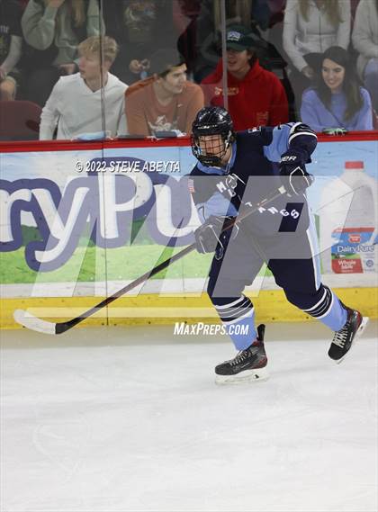 Thumbnail 1 in Denver East vs Ralston Valley (CHSAA 5A Semifinal Game) photogallery.