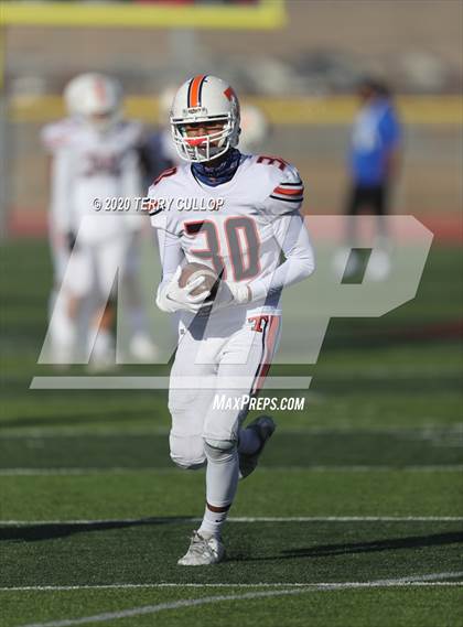 Thumbnail 2 in Timpview vs. Orem (UHSAA 5A Final) photogallery.
