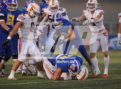 Thumbnail 2 in Timpview vs. Orem (UHSAA 5A Final) photogallery.