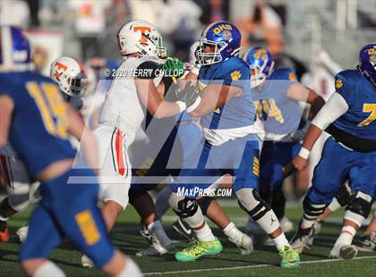 Thumbnail 2 in Timpview vs. Orem (UHSAA 5A Final) photogallery.
