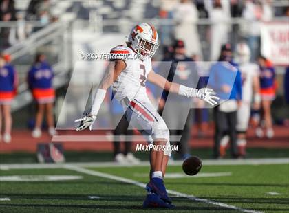 Thumbnail 3 in Timpview vs. Orem (UHSAA 5A Final) photogallery.