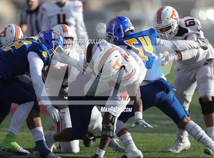 Thumbnail 2 in Timpview vs. Orem (UHSAA 5A Final) photogallery.