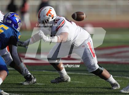 Thumbnail 1 in Timpview vs. Orem (UHSAA 5A Final) photogallery.