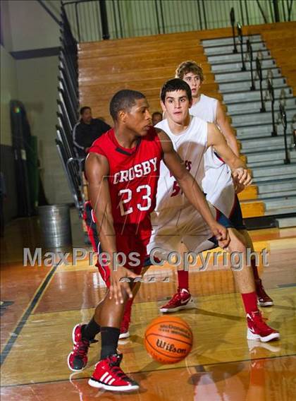Thumbnail 1 in Atascocita vs. Crosby (McDonald's Texas Invitational) photogallery.