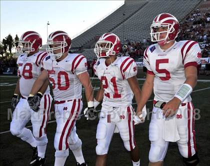 Thumbnail 1 in Carson vs. Mater Dei photogallery.