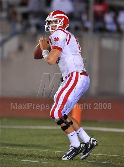 Thumbnail 2 in Carson vs. Mater Dei photogallery.