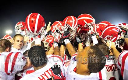 Thumbnail 3 in Carson vs. Mater Dei photogallery.