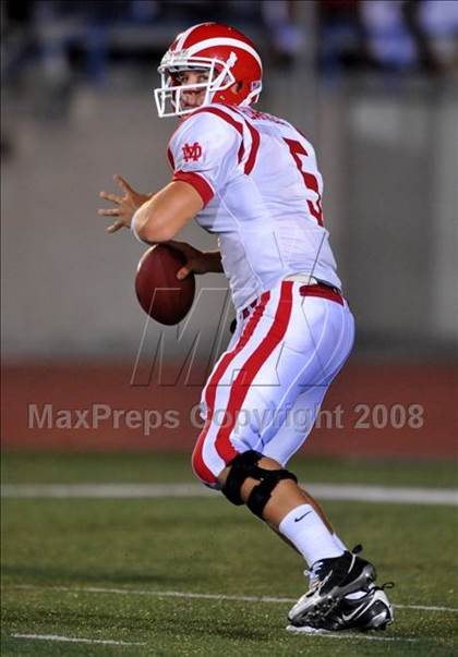 Thumbnail 2 in Carson vs. Mater Dei photogallery.