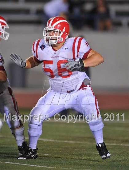 Thumbnail 2 in Carson vs. Mater Dei photogallery.