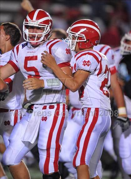 Thumbnail 3 in Carson vs. Mater Dei photogallery.