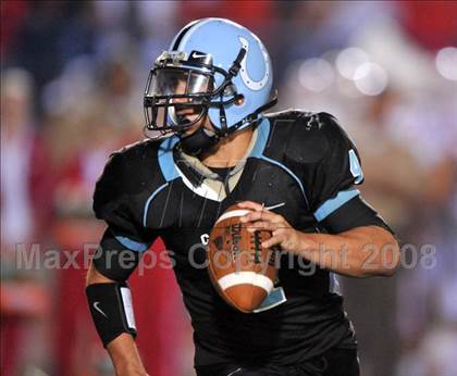 Thumbnail 2 in Carson vs. Mater Dei photogallery.