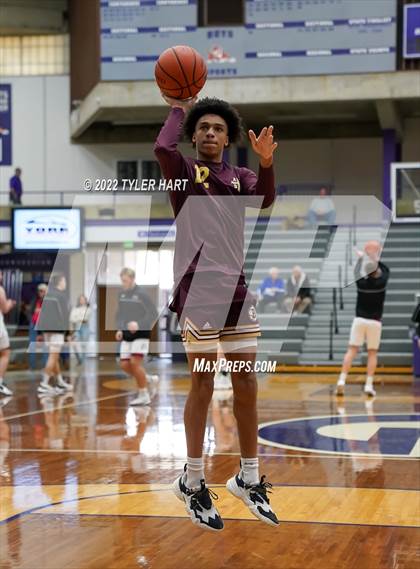 Thumbnail 2 in Brebeuf Jesuit Preparatory vs. Danville (IHSAA 3A Regional Semi-Final) photogallery.