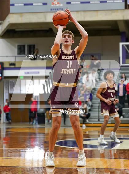 Thumbnail 2 in Brebeuf Jesuit Preparatory vs. Danville (IHSAA 3A Regional Semi-Final) photogallery.