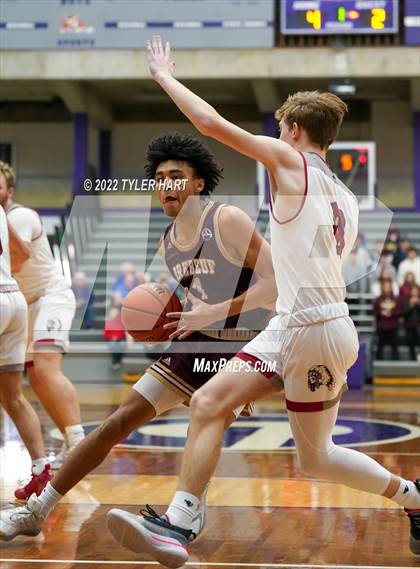 Thumbnail 1 in Brebeuf Jesuit Preparatory vs. Danville (IHSAA 3A Regional Semi-Final) photogallery.