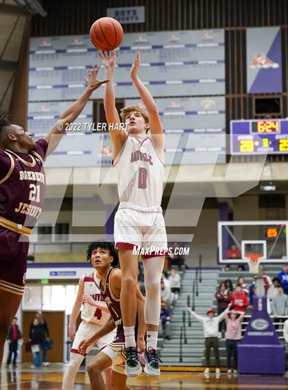 Thumbnail 3 in Brebeuf Jesuit Preparatory vs. Danville (IHSAA 3A Regional Semi-Final) photogallery.