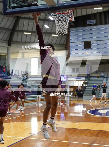 Thumbnail 2 in Brebeuf Jesuit Preparatory vs. Danville (IHSAA 3A Regional Semi-Final) photogallery.