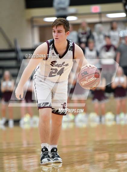 Thumbnail 2 in Slidell vs. Eula (UIL 1A Regional Semifinal) photogallery.