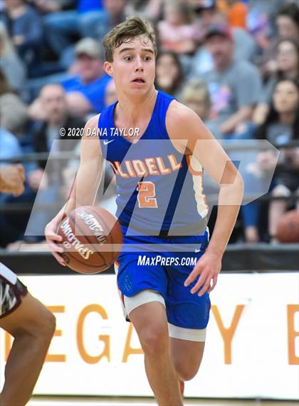 Thumbnail 1 in Slidell vs. Eula (UIL 1A Regional Semifinal) photogallery.