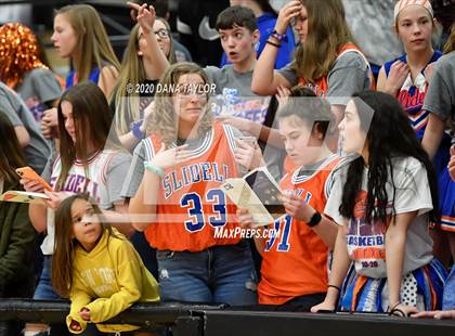 Thumbnail 1 in Slidell vs. Eula (UIL 1A Regional Semifinal) photogallery.