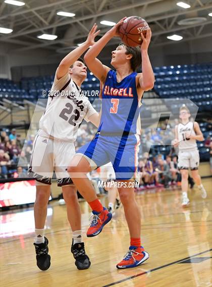 Thumbnail 2 in Slidell vs. Eula (UIL 1A Regional Semifinal) photogallery.
