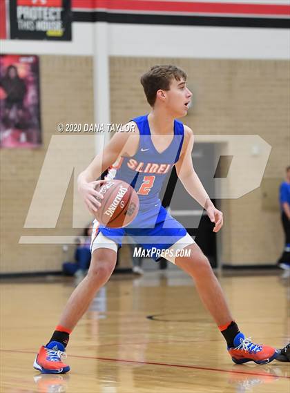 Thumbnail 2 in Slidell vs. Eula (UIL 1A Regional Semifinal) photogallery.