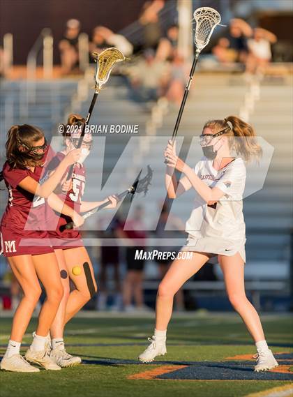 Thumbnail 3 in Mercer Island @ Eastside Catholic photogallery.