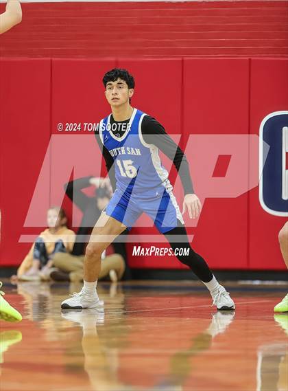 Thumbnail 1 in South San Antonio vs. Cleburne (Raising Cane's Key City Classic) photogallery.