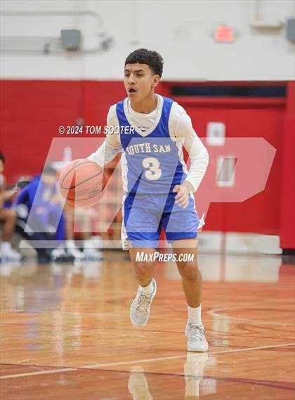 Thumbnail 1 in South San Antonio vs. Cleburne (Raising Cane's Key City Classic) photogallery.