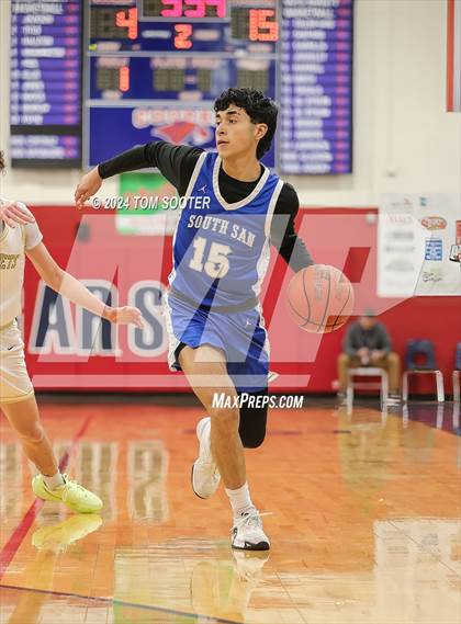 Thumbnail 1 in South San Antonio vs. Cleburne (Raising Cane's Key City Classic) photogallery.
