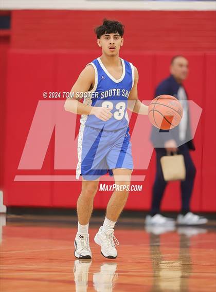 Thumbnail 2 in South San Antonio vs. Cleburne (Raising Cane's Key City Classic) photogallery.