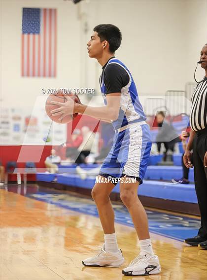 Thumbnail 3 in South San Antonio vs. Cleburne (Raising Cane's Key City Classic) photogallery.