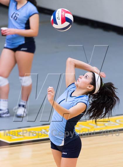 Thumbnail 2 in Reagan [Ronald] vs. Johnson [Claudia Taylor] photogallery.