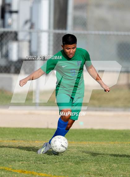 Thumbnail 1 in Independence @ Highland (CIF CS D3 Semifinal) photogallery.