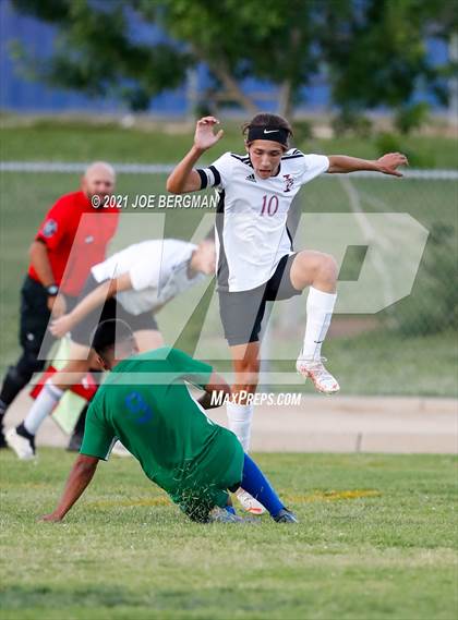 Thumbnail 2 in Independence @ Highland (CIF CS D3 Semifinal) photogallery.