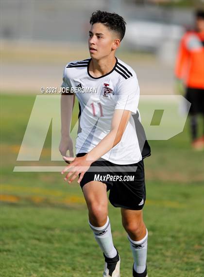 Thumbnail 3 in Independence @ Highland (CIF CS D3 Semifinal) photogallery.